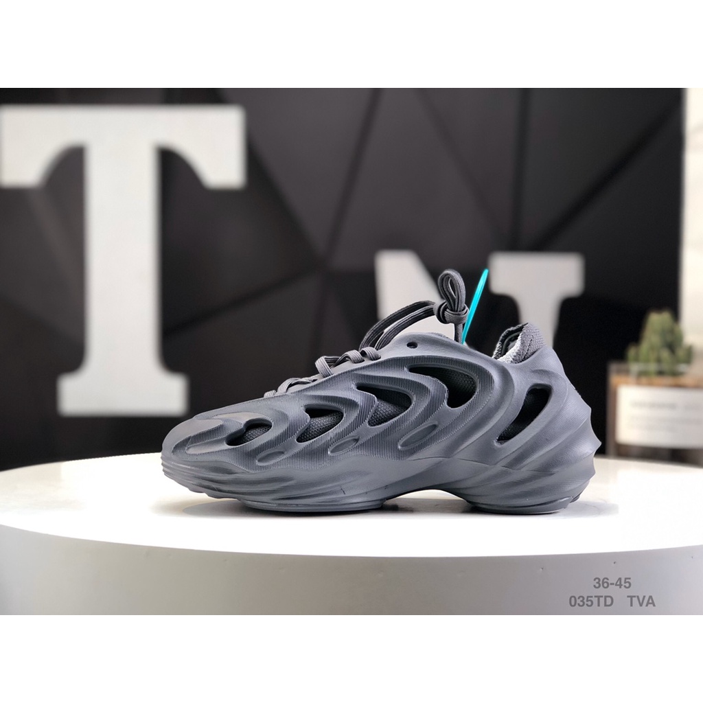 Giày Thể Thao Đi Biển adidas adiFOM Q 36-45 HP6585