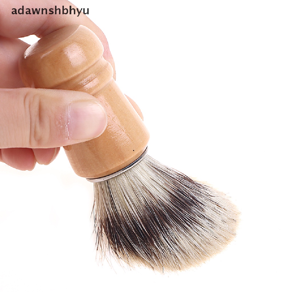 Lược Chải Râu Cán Gỗ Chuyên Dụng Cho Nam Giới