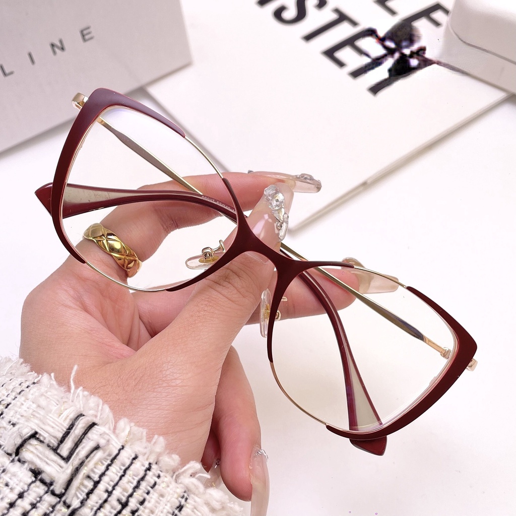 Mắt Kính Chống Bức Xạ Ttr90 Cho Cả Nam Và Nữ