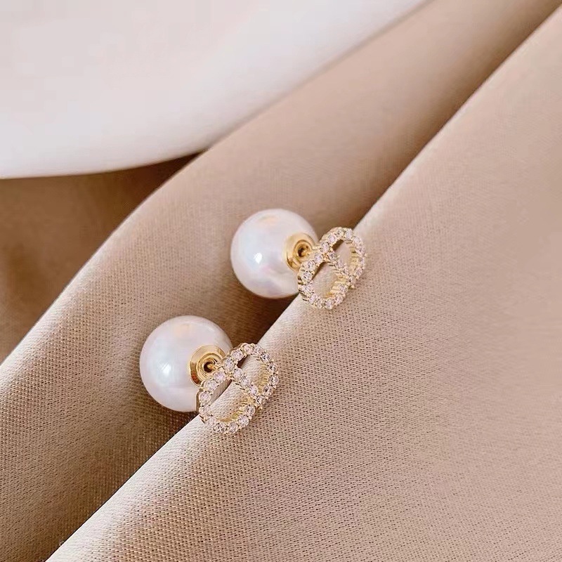 Khuyên Tai Chữ CD Đính Ngọc Trai Kim Cương Nhân Tạo Phong Cách Mới 2023