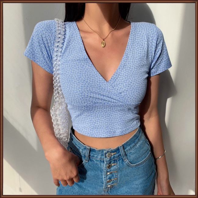 Áo Croptop Tay Ngắn Cổ Chữ V In Họa Tiết Hoa Phong Cách Retro Dành Cho Nữ