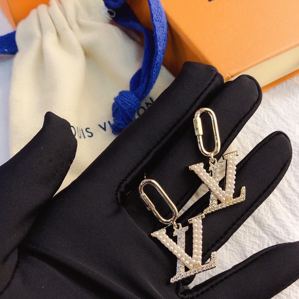 LOUIS VUITTON Bông Tai LV Bằng Thép Titan Thời Trang Cho Nữ