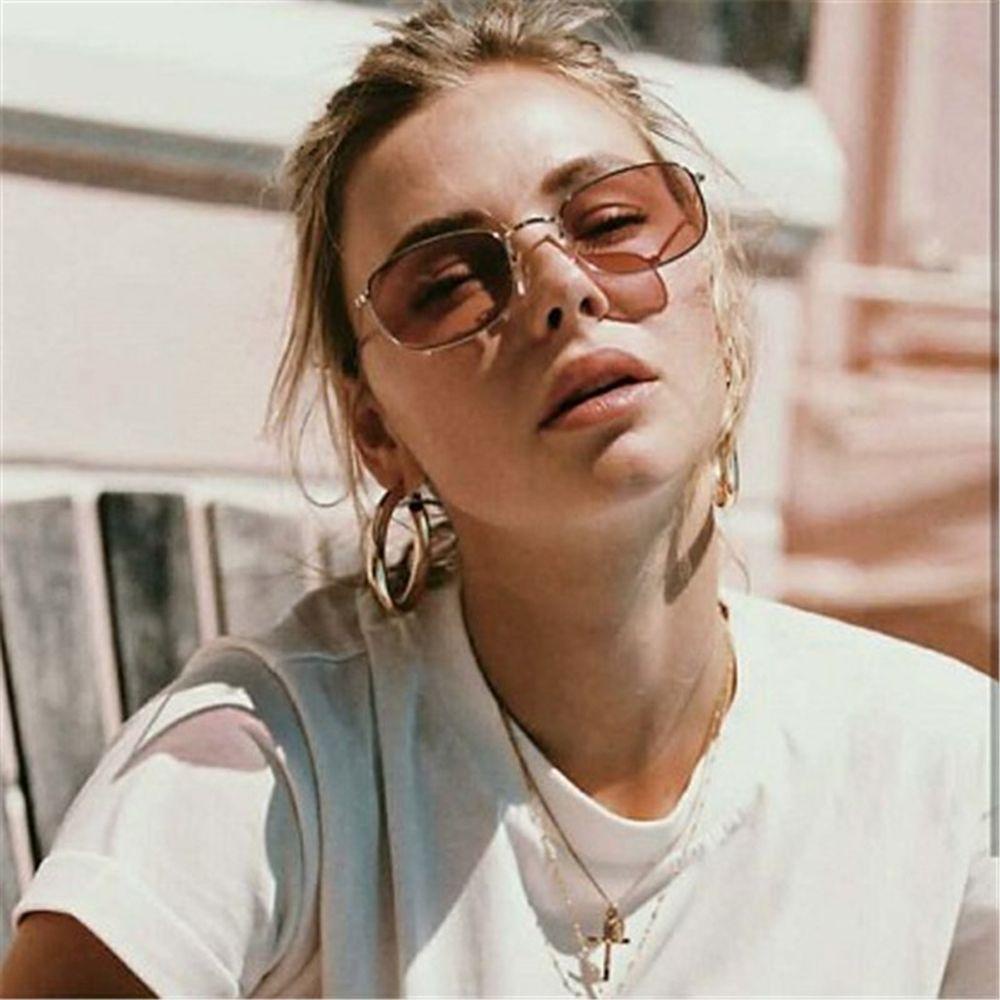 Cặp khuyên tai tròn phong cách hip hop cá tính sang trọng dành cho nữ