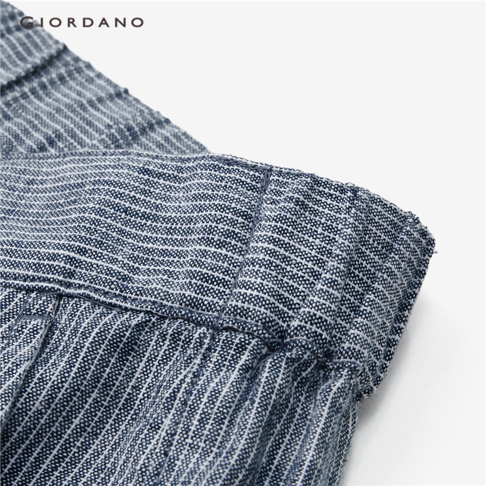 Quần short GIORDANO 01103340 vải linen cotton lưng co giãn 1 nữa thời trang