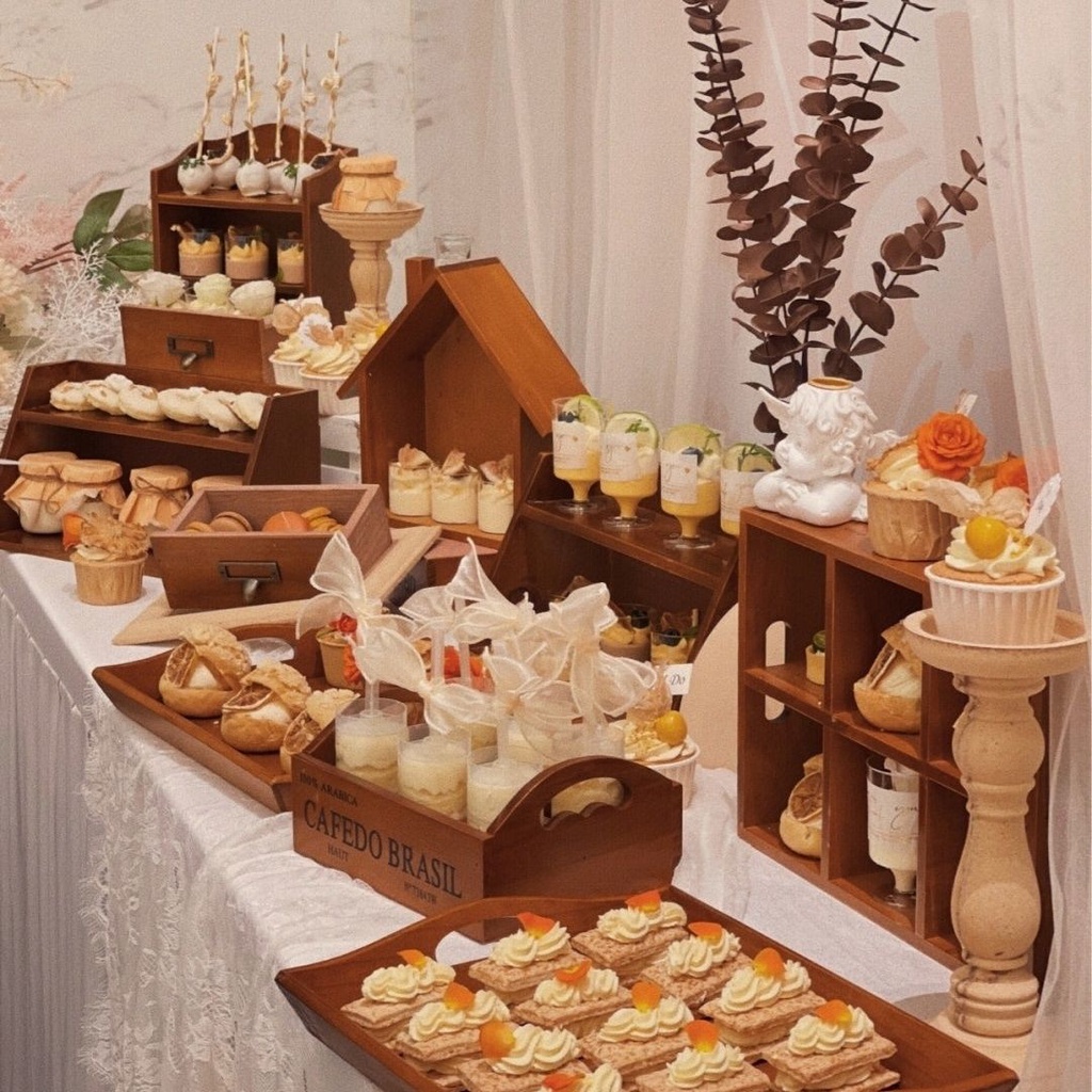 Kệ Đựng Bánh Tráng Miệng Để Bàn Trang Trí Tiệc Cưới / Sinh Nhật
