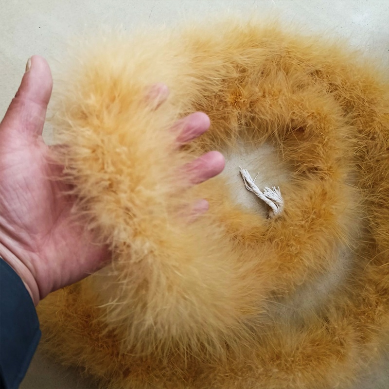 Lông Vũ 2 yards Trang Trí Váy Cưới