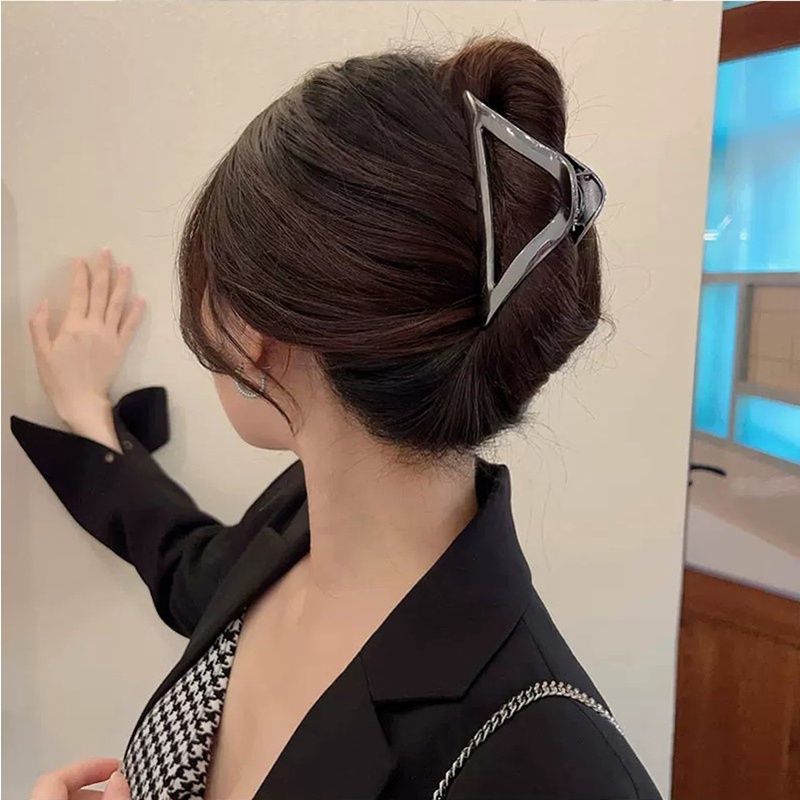 Kẹp Tóc Kim Loại Hình Tam Giác Thời Trang Cho Nữ