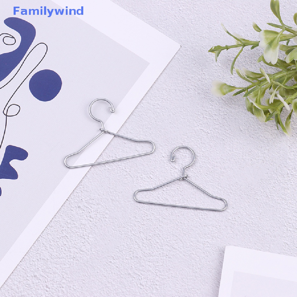 Set 5 Móc Treo Quần Áo Mini Dành Cho Búp Bê