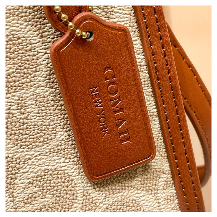 Túi Xách Đeo Vai Famy Mẫu Mới 2023