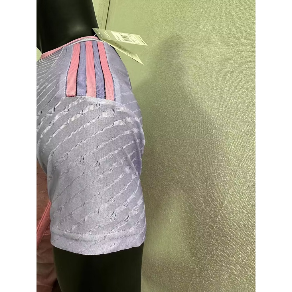 Áo Thun Bóng Đá Tay Ngắn Phiên Bản Nhật Bản Màu Hồng / Xanh Dương 2324