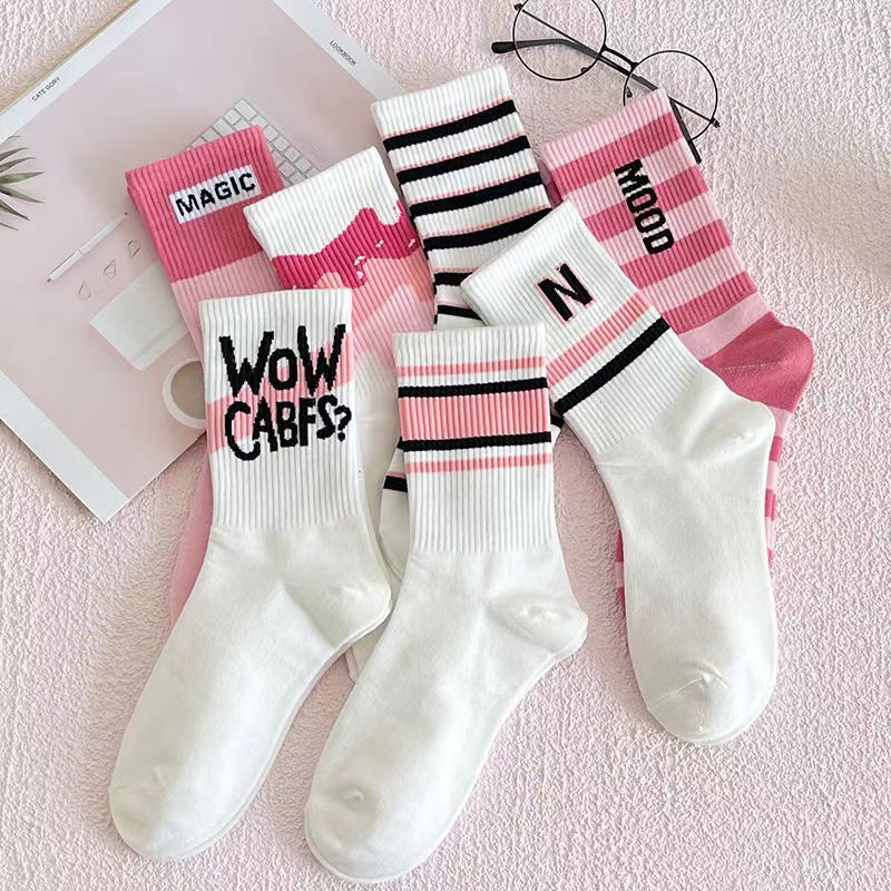 Giao Hàng Nhanh Vớ Dài Trung Bình Màu Hồng In Chữ Thời Trang Bốn Mùa Cho Nữ Sinh