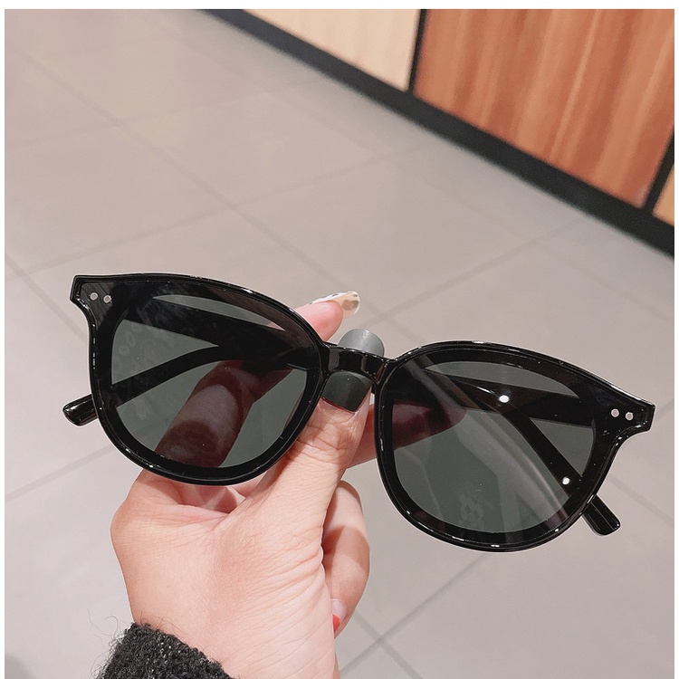 Kính Mát Gọng Vuông Màu Đen Chống Tia UV Thời Trang Cho Nam Và Nữ