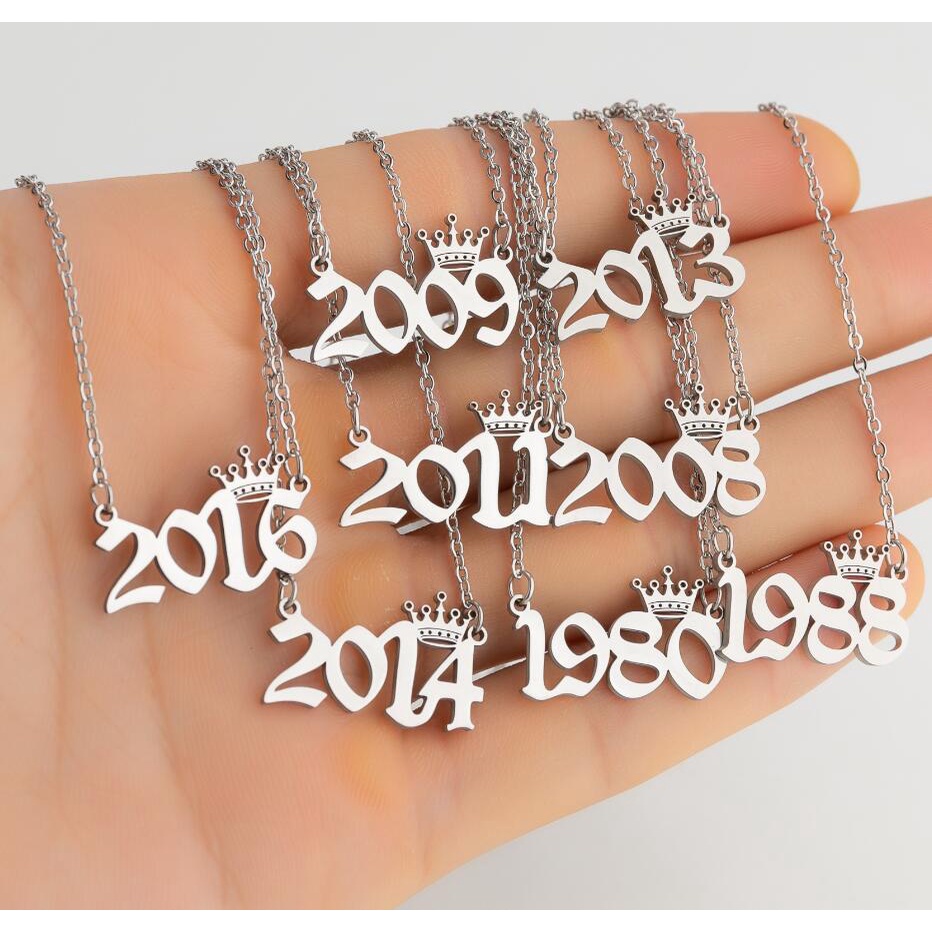 Yinuovo Số Thép Không Gỉ Năm Với Vương Miện Vòng Cổ Mạ Bạc Món Quà Trang Sức Thời Trang