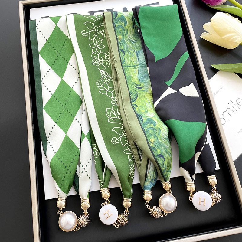 Khăn Choàng Cổ Mỏng Có Khóa Nam Châm Đính Ngọc Trai Thời Trang