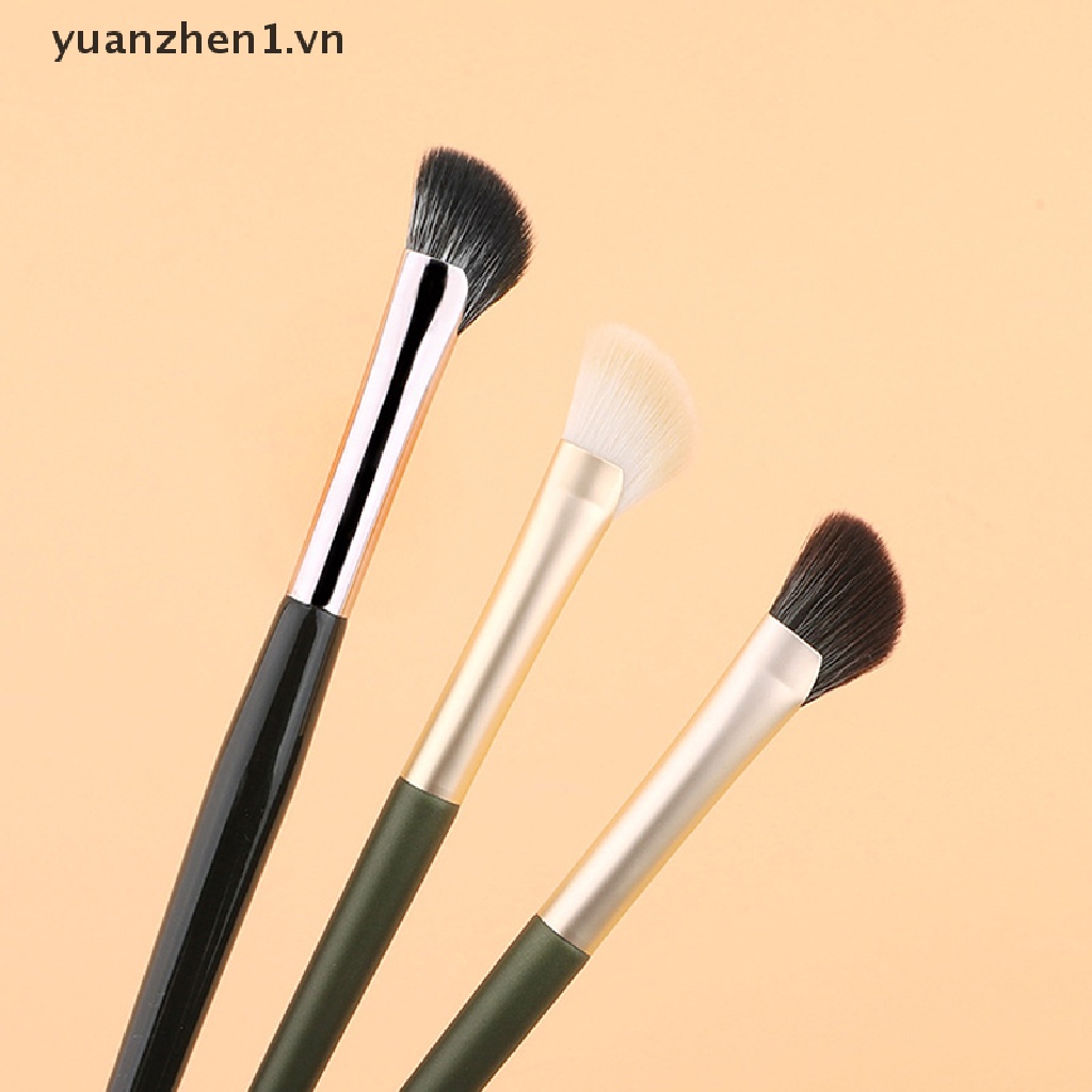 Cọ Trang Điểm Tạo Khối Chuyên Nghiệp