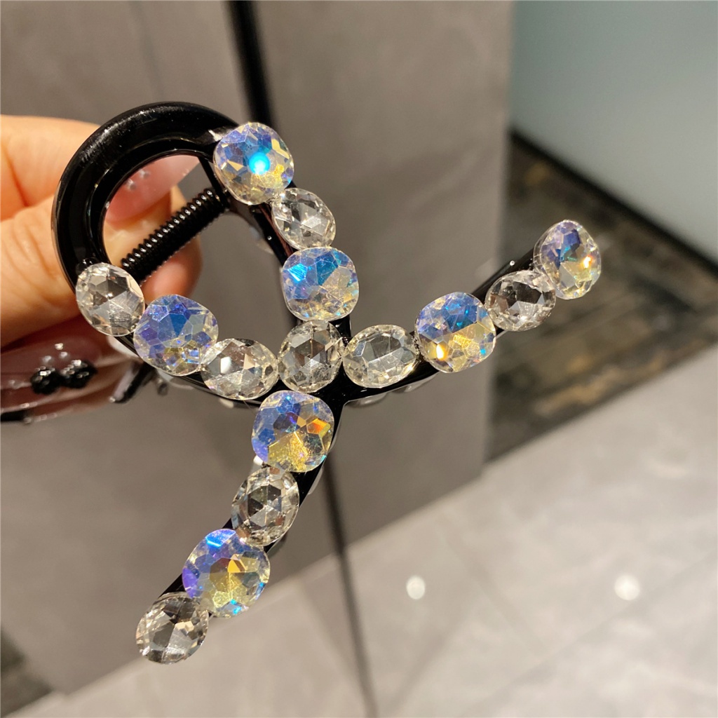 Kẹp Tóc Hình Cá Mập Đính Đá Sang Trọng Cho Nữ