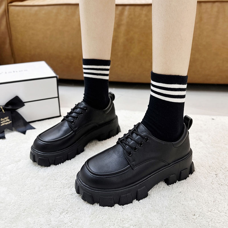 Cộng với kích thước giày nữ 35 kích thước - 43 kích thước giày dày đế giày nhỏ màu trắng English phong cách giày nữ tròn đầu dây buộc giày JK đơn giày