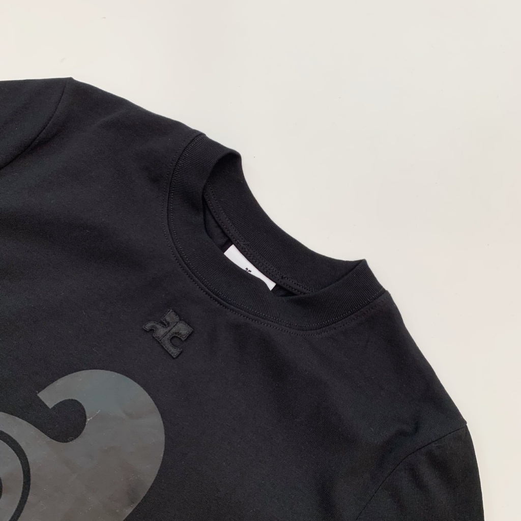 Courreges Hàng Có Sẵn Áo Thun Mùa Hè 2023 In Hình jennie Phong Cách Mỹ Giản Dị