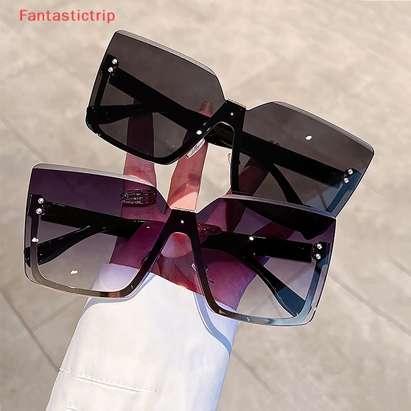 Kính Mát Gọng Vuông Chống Tia UV400 Thiết Kế Thời Trang