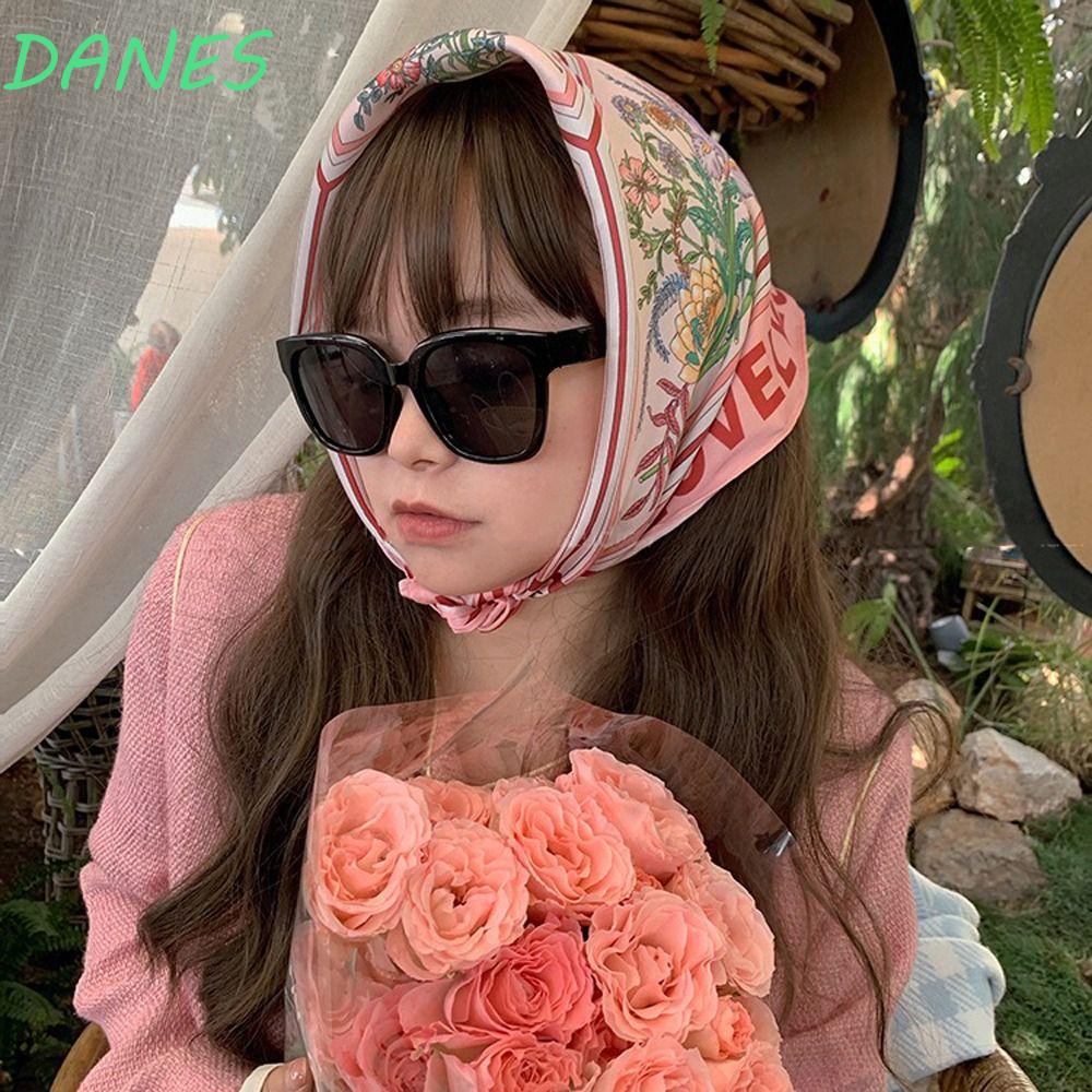 Khăn Choàng Cổ Hình Vuông In Chữ Phong Cách Vintage Dành Cho Nữ