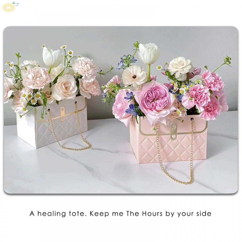 【VARSTR】Rectangular Flower Bouquet Wrapping Bags Metal Chain Design for Easy Carrying and Storage