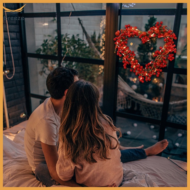 Vòng Hoa Giả Hình Trái Tim Màu Đỏ Có Đèn Trang Trí Tiệc Cưới / Valentine