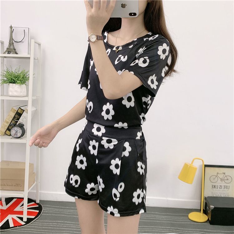 Bộ Áo Thun Tay Ngắn Dáng Rộng + Quần Short Thời Trang Mùa Hè 2023 Phong Cách Hàn Quốc Cho Nữ