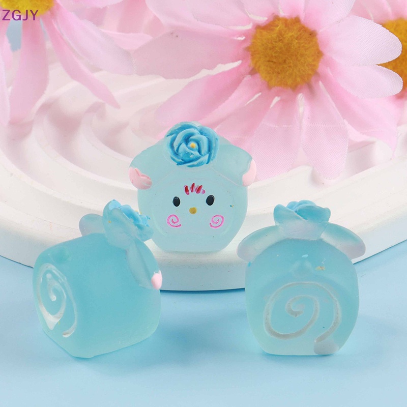 Set 5 Bánh Kem Dạ Quang Mini Bằng Nhựa Resin DIY Màu Sắc Ngẫu Nhiên Cho Nhà Búp Bê Mới