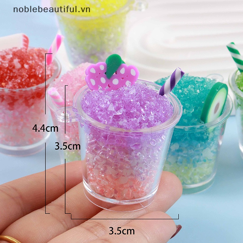 Móc Khóa Hình Tô Cốc Mini 3D Bằng Nhựa Dạ Quang Độc Đáo