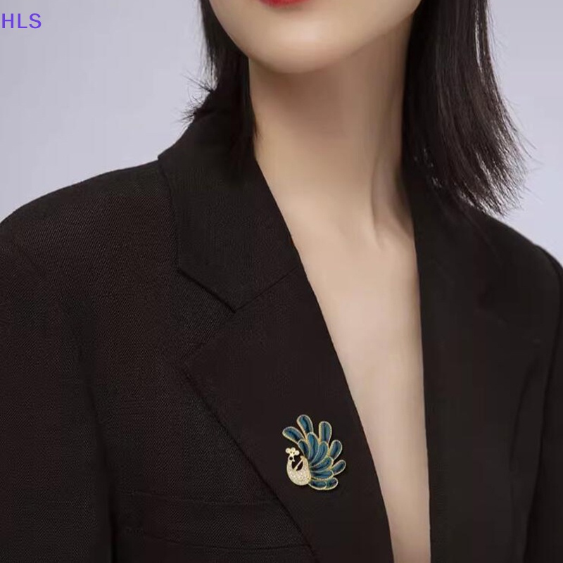 Ghim Cài Áo Hình Chim Công Đính Đá Dễ Thương Phong Cách Hàn Quốc