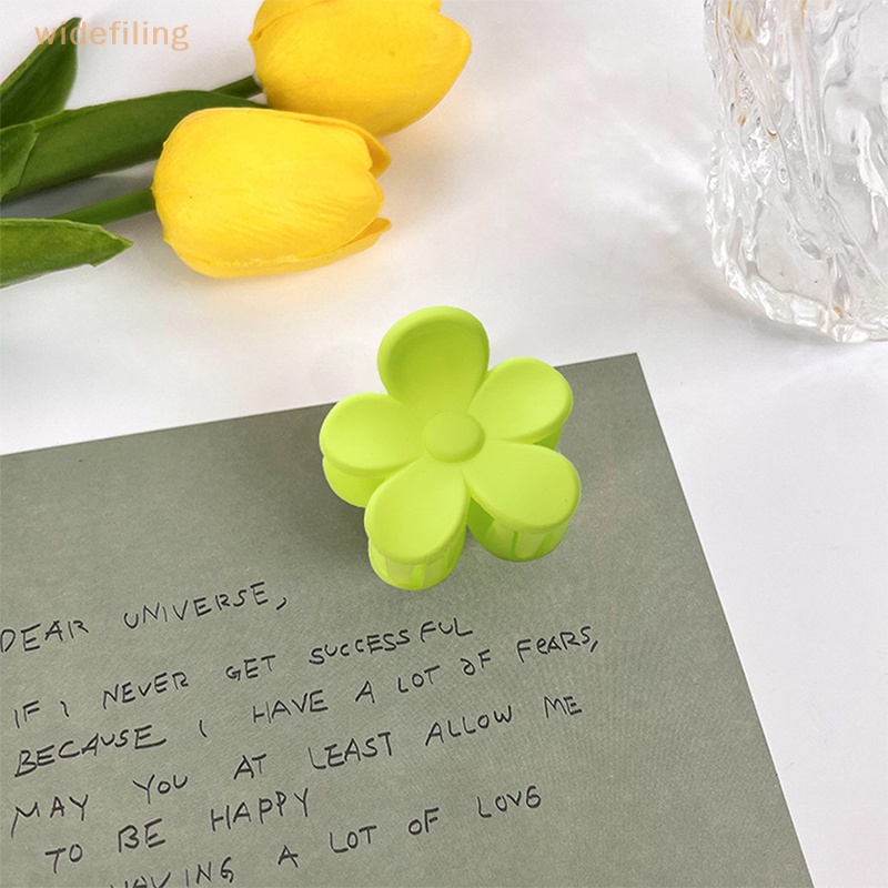 1 Kẹp Tóc Kim Loại Hình Hoa Dễ Thương Cho Nữ