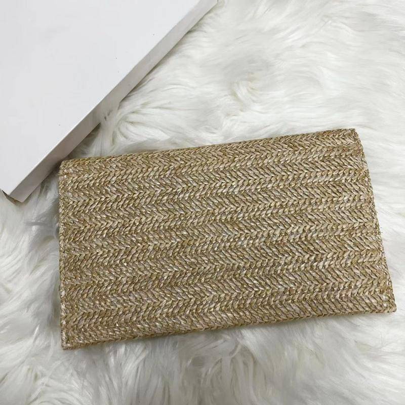 Túi Đeo Vai Thêu logo D Đính Ngọc Trai Phối Dây Xích Thời Trang