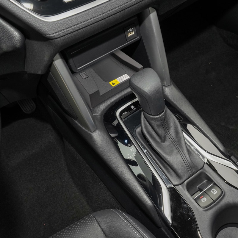 Đế Sạc Nhanh Không Dây 15W Qi Chuyên Dụng Cho Toyota Corolla Cross 2021 2022 2023