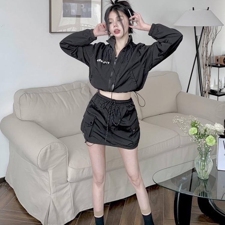 Áo khoác dù 2 lớp lửng croptop in chữ internity dây rút unisex ulzzang nam nữ