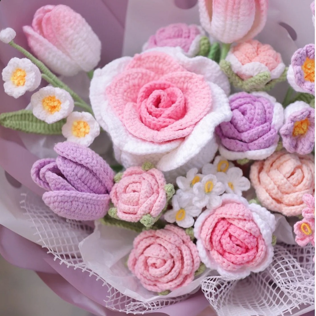 🎁Giao hàng nhanh chóng💝Bó Hoa Hồng Đan Len Thủ Công diy Xinh Xắn