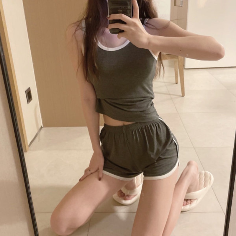 Bộ Đồ Ngủ Áo Sát Nách Phối Quần Short Vải Cotton Thời Trang Cho Nữ La302