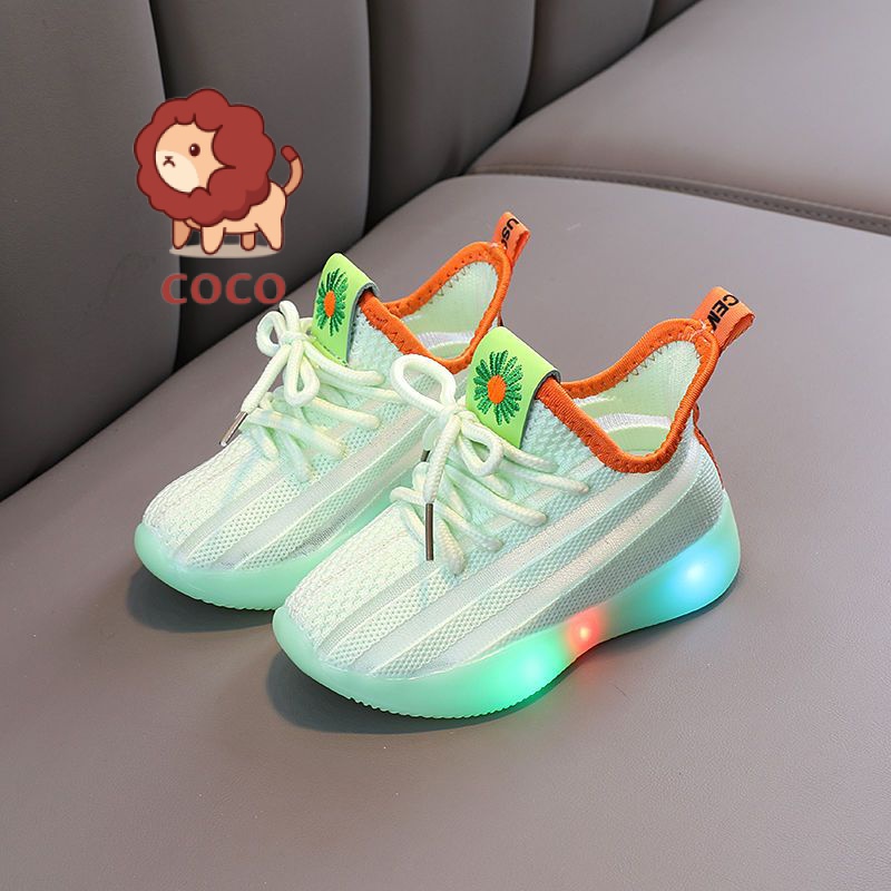 Giày Thể Thao Đế Jelly Thoáng Khí Có Đèn LED Màu Sắc Kẹo Ngọt Họa Tiết Hoa Cúc Phong Cách Hàn Quốc Cho