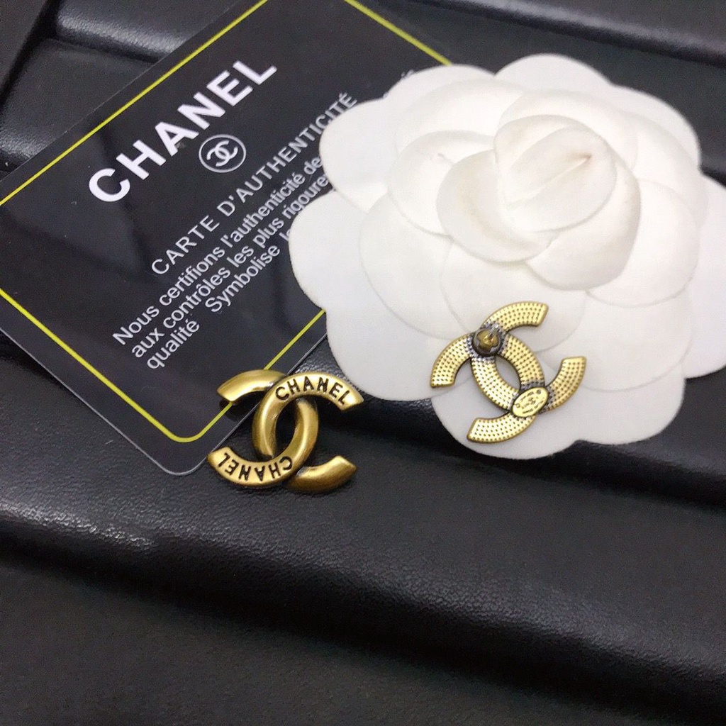 Xiaoxiangfeng Khuyên Tai Kim Loại Hai Chữ C Phong Cách Thời Trung Cổ Cao Cấp Dễ Phối Đồ