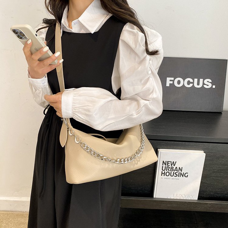 Túi Xách Cỡ Lớn Phối Dây Xích Đeo Vai Kiểu retro Hàn Quốc Thời Trang Cho Nữ