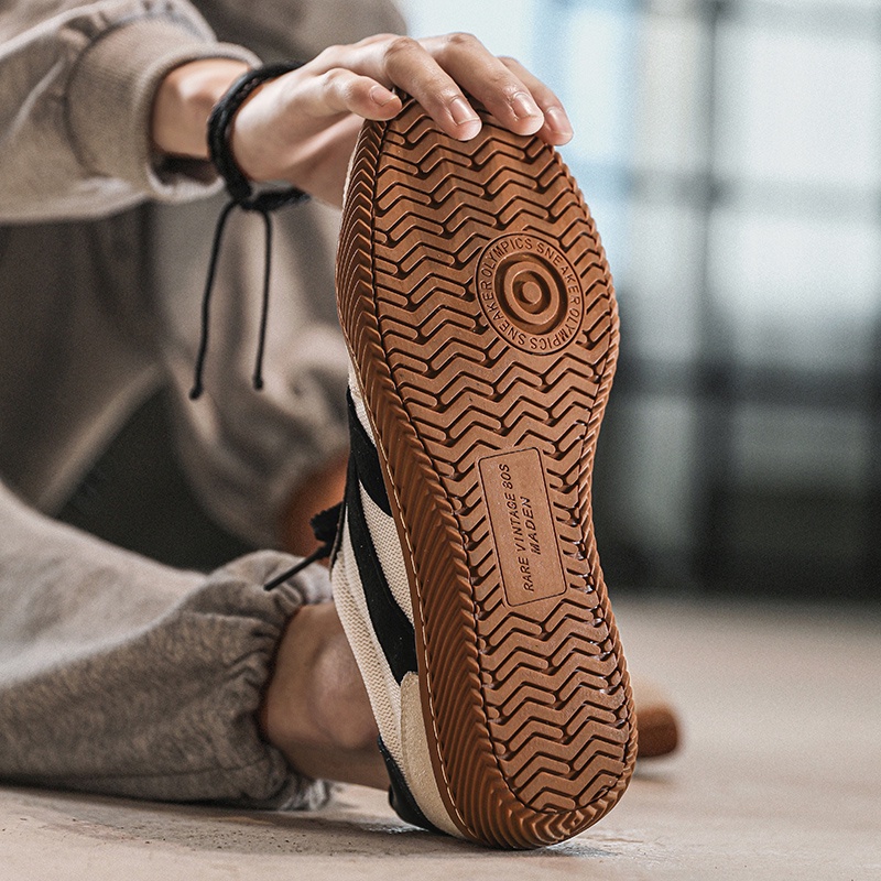 Giày Thể Thao Mùa Hè 2023 Thoáng Khí Có Dây Buộc Mũi Tròn Phong Cách Mới