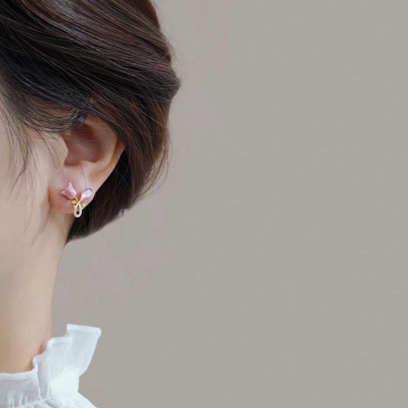 Bông Tai Hình Hoa Tulip Đính Ngọc Trai Sang Trọng Phong Cách Hàn Quốc 2022