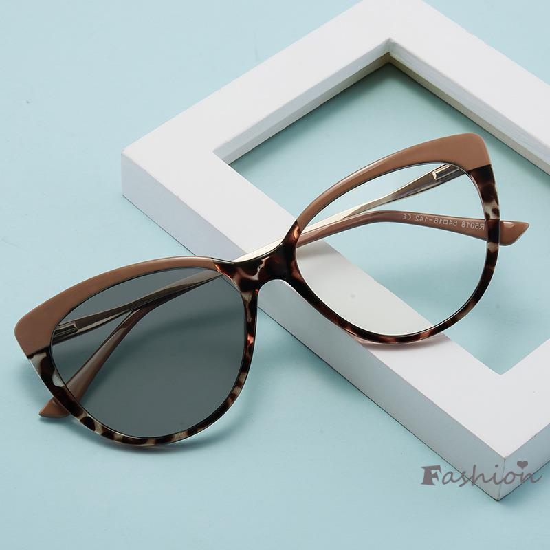 Kính Mát Gọng Kim Loại Hình Mèo Thời Trang Retro 1552