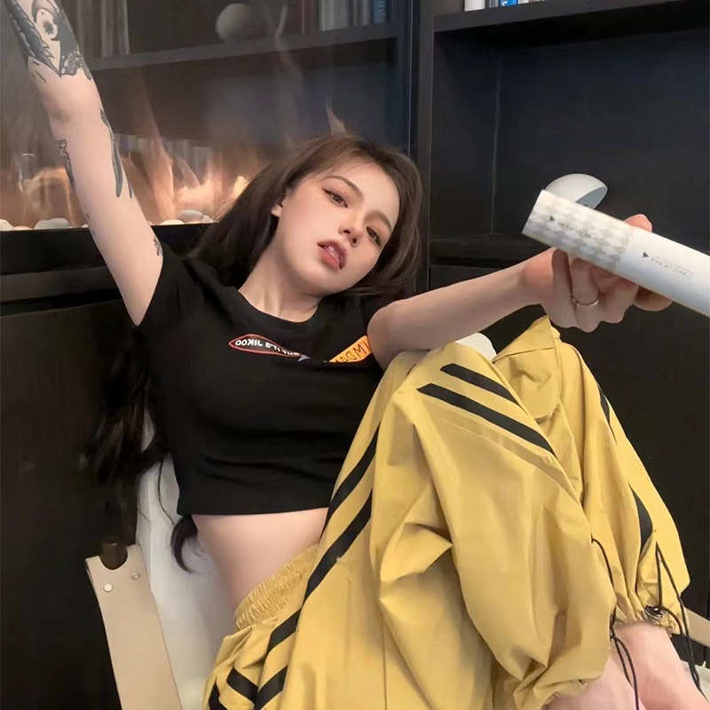 Áo thun YEYA ngắn tay in họa tiết thời trang xinh xắn cho nữ