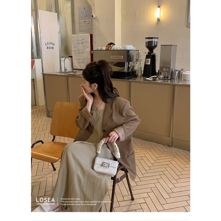 Niche Túi Đeo Vai / Kẹp Nách Dáng Vuông Nhỏ Thêu Họa Tiết Tinh Tế Phong Cách Mới 2023 Cho Nữ