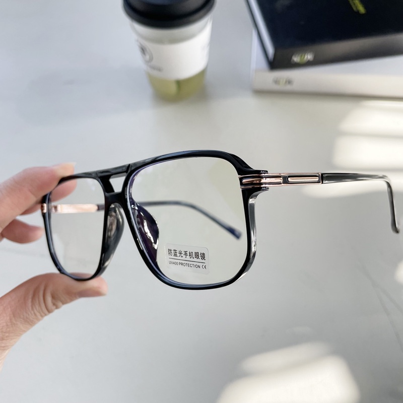 Kính Mát Gọng Lớn Chống Ánh Sáng Xanh Thời Trang Cho Nam Và Nữ