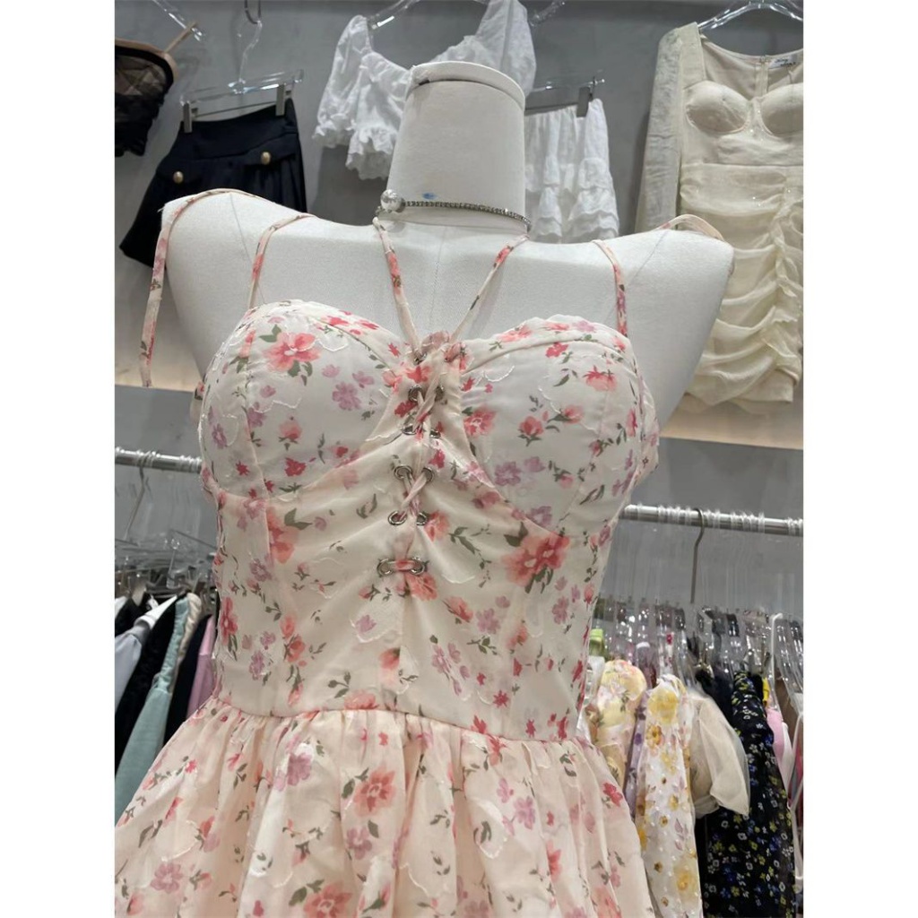Đầm Công Chúa Mùa Hè Hai Dây Cổ Yếm In Họa Tiết Hoa Hồng Phong Cách Pháp Ngọt Ngào Hợp Thời Trang