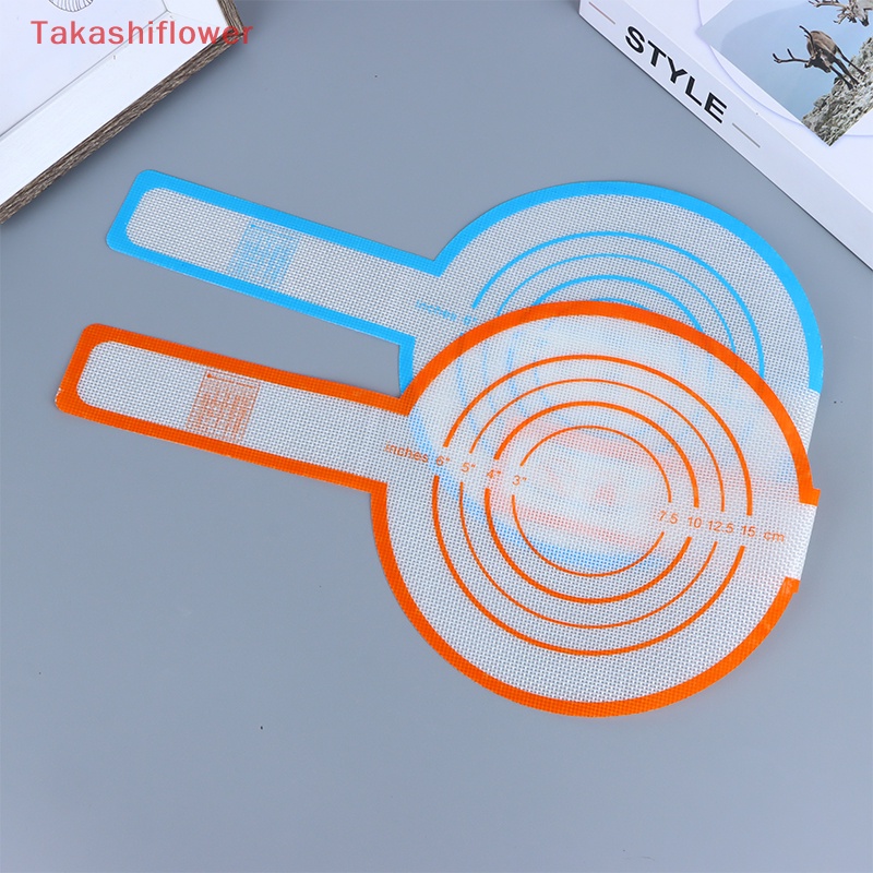 Thảm Nướng Bánh Bằng Silicone Chống Dính Với Tay Cầm Dài Tiện Dụng