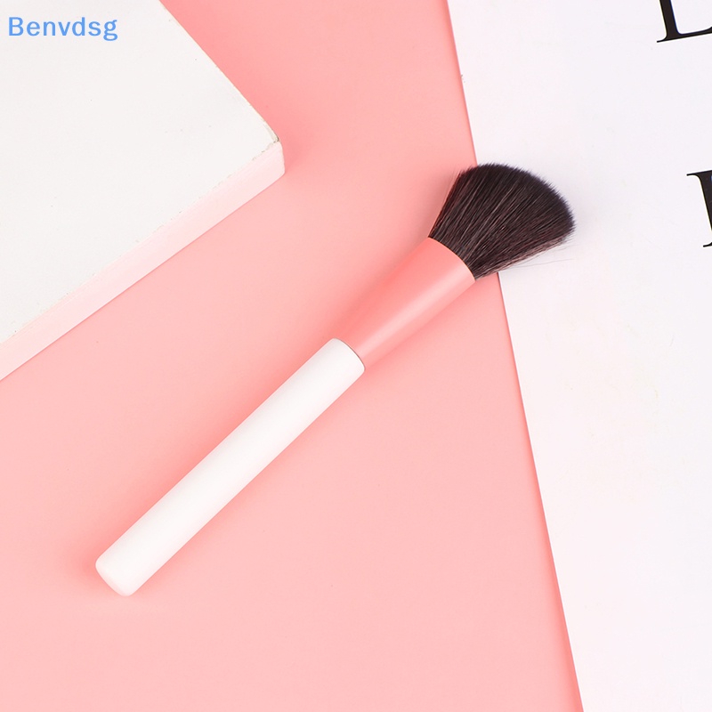 Cọ Trang Điểm Nền Ma Thuật Độc Đáo