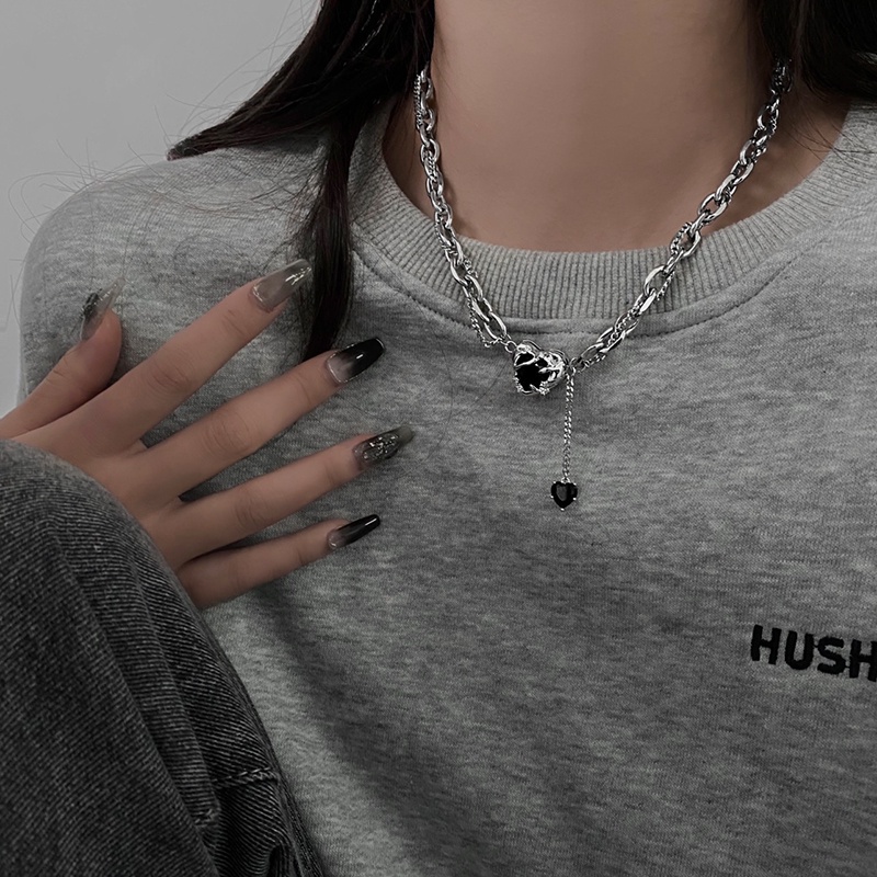 Vòng Cổ Dây Xích Bằng Thép Titan Màu Đen Đính Đá Zircon Trái Tim Phong Cách Hàn Quốc