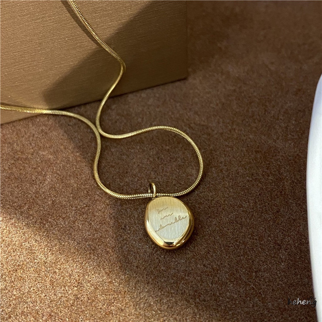 Vòng Cổ Choker Mặt Tròn Chấm Bi Thời Trang